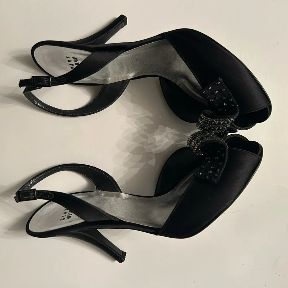 New STUART WEITZMAN bl satin Rhinestone bow heels peep toe slingback sandals 8W